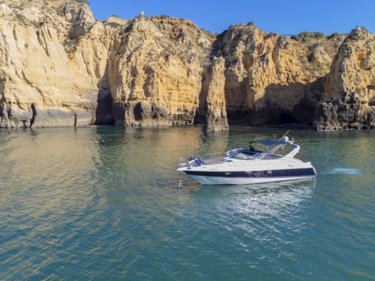 Wynajmij Cranchi Endurance 39 w Saint-Raphael