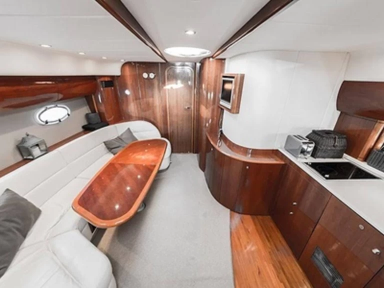 Wynajmij Princess Princess V46 w Saint-Raphael