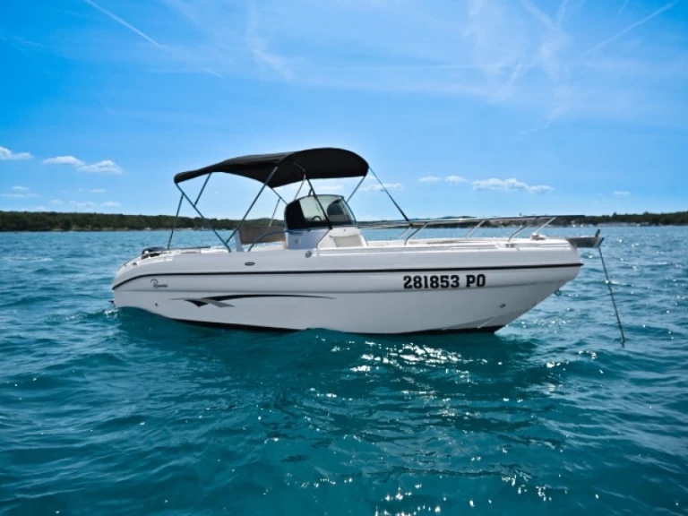 Wynajem łodzi Funtana-Fontane tanio Voyager 24