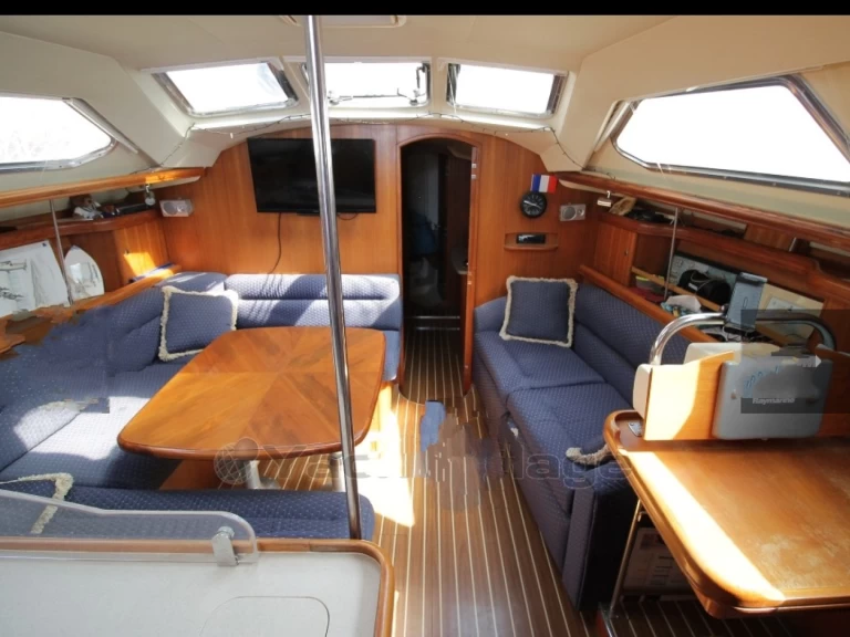 Wynajmij Hunter Hunter 41 DS w Palermo