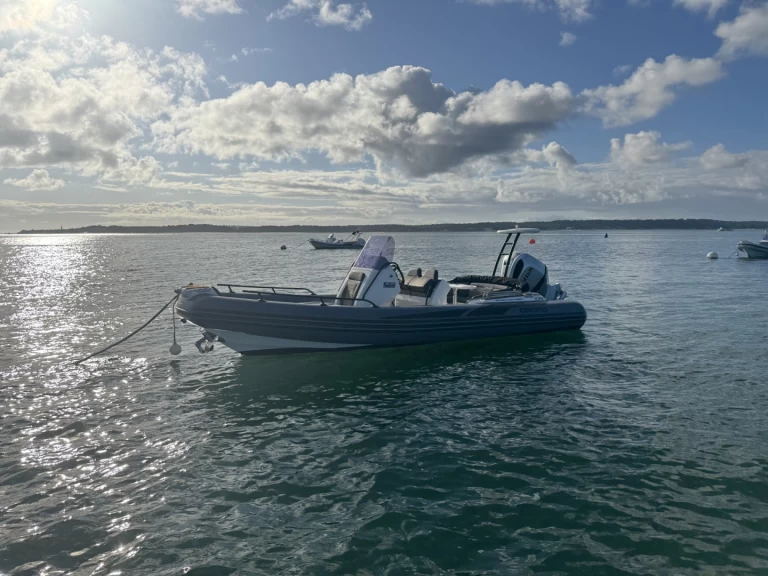 Wynajmij Łódż półsztywna z lub bez skippera Grand Boats w Bélisaire