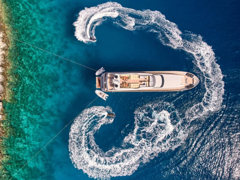 Cantieri di Pisa, Italy KINTARO między profesjonalistami a osobami prywatnymi w Ateny