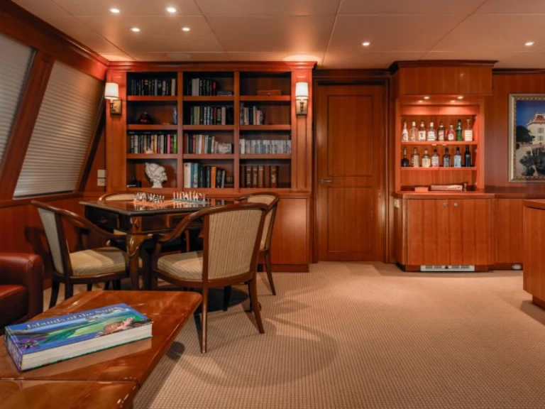 Delta Marine MURPHY'S LAW między profesjonalistami a osobami prywatnymi w Bahamy