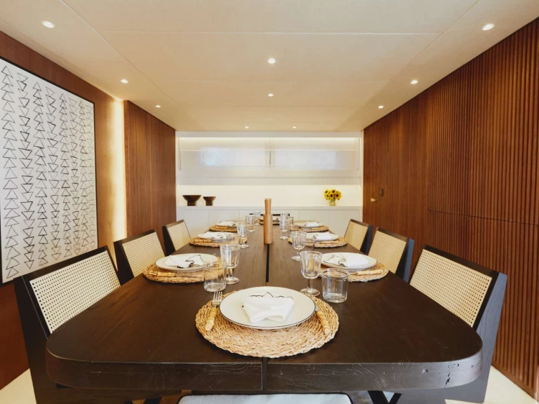 Wynajmij Cantieri di Pisa, Italy ERA A w Ateny