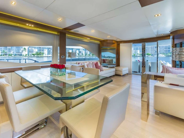 Wynajem w Miami-  Dominator S.r.l GOLDEN 3 na SamBoat