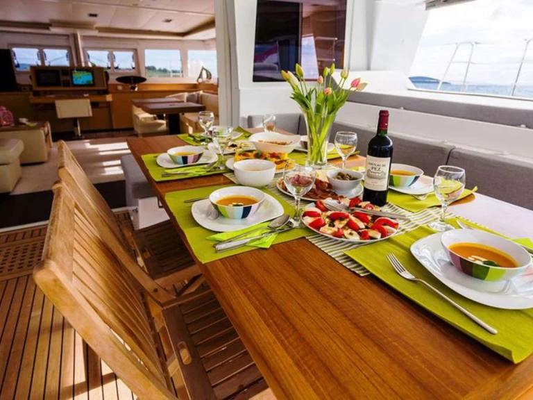 Wynajem w Palermo- Lagoon BLUE DESTINY na SamBoat