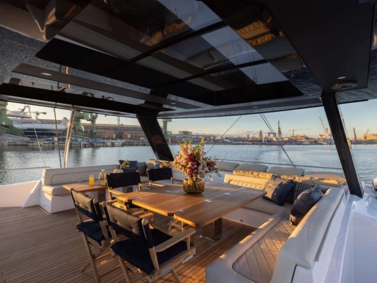 Wynajem łodzi Wyspy Dziewicze USA tanio Moon 60 Hull 8 2025