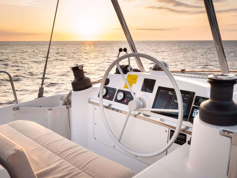 Bali MAH NA MAH NA między profesjonalistami a osobami prywatnymi w Wyspy Dziewicze USA