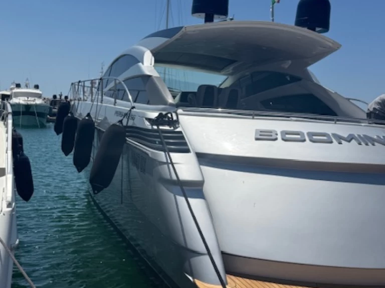 Wynajem łodzi Pershing Pershing 56 HT w Porto di Salerno na SamBoat 