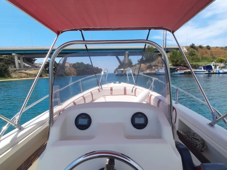 Wynajmij Karel Open w Néa Potídhaia