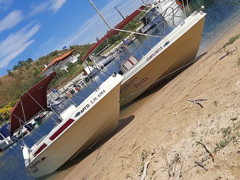 Wynajem łodzi Néa Potídhaia tanio Open