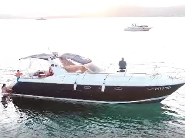 Wynajmij Azimut AZIMUT 38 w Alghero