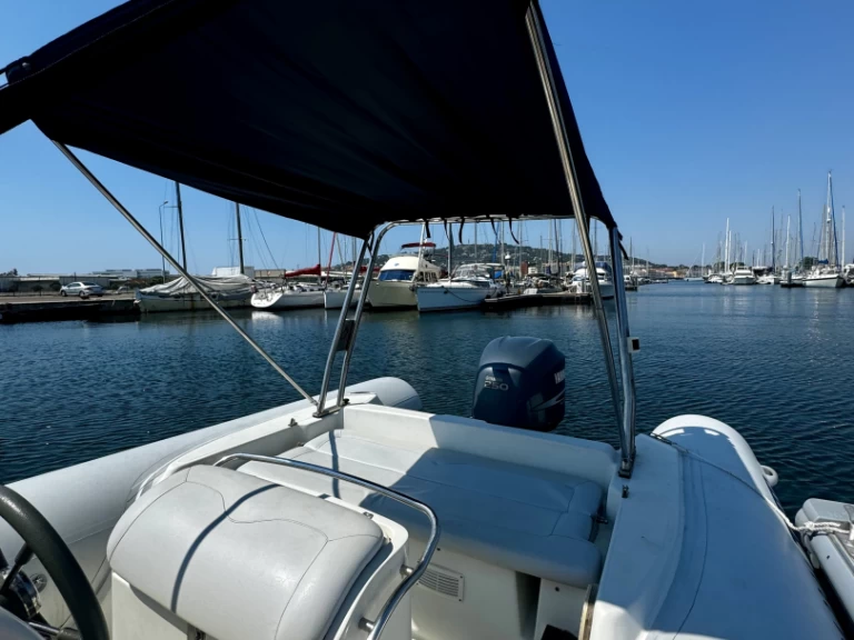 Wynajem łodzi Lomac Lomac 760 IN w Sète na SamBoat 