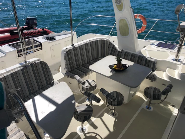 Wynajem łodzi Hell-Ville tanio Majestic 53