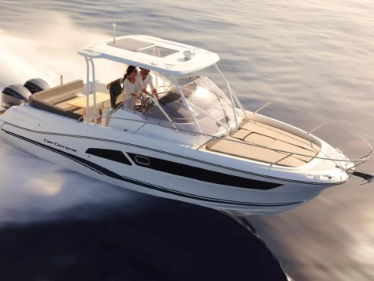 Wynajmij Jeanneau Cap Camarat 9.0 WA w Roses