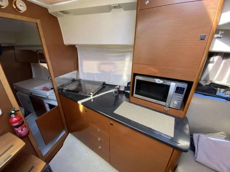 Wynajem łodzi Jeanneau Leader 9 w Hyeres na SamBoat 