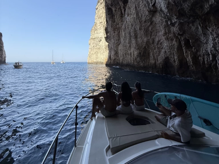 Wynajmij Gobbi Gobbi 345 SC w Benitses Marina