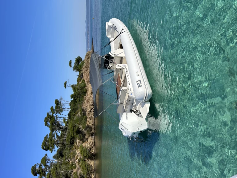 Wynajmij Nuova Jolly Nuova Jolly 700 w Gapeau