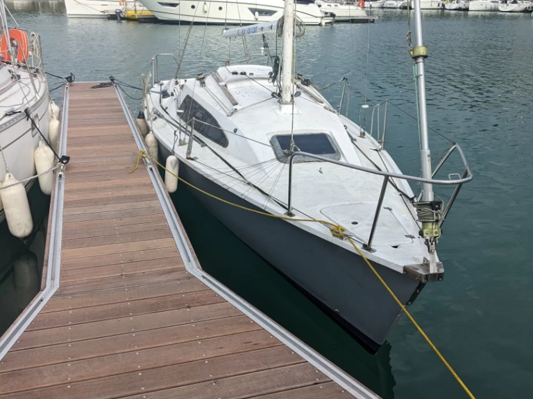 Wynajem Żaglowiec Archambault z patentem 