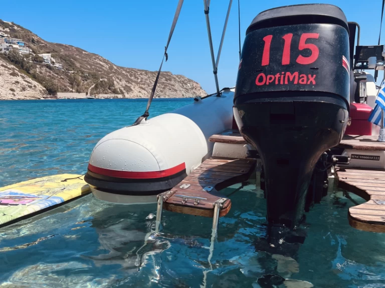 Wynajmij Łódż półsztywna z lub bez skippera Hnc w Káto Goúves