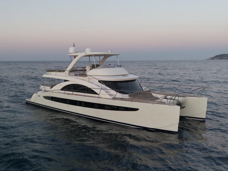 Wynajem łodzi Port Hercule tanio 62