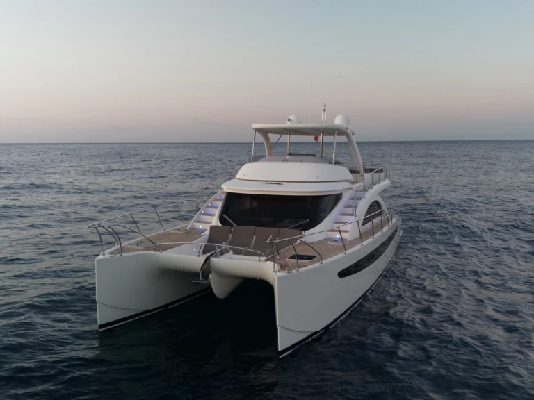 Wynajem łodzi Port Hercule tanio 62