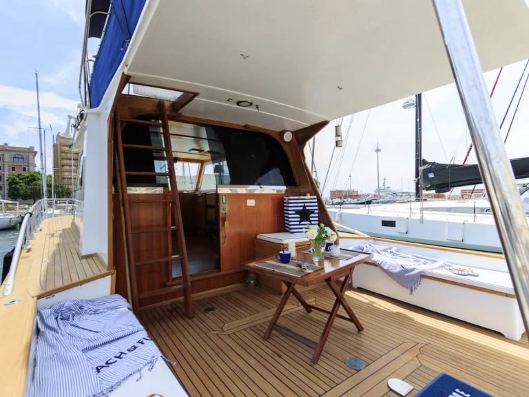 Wynajem Motorówka w Cagliari Port - Stella Maris STELVIO CS287/D