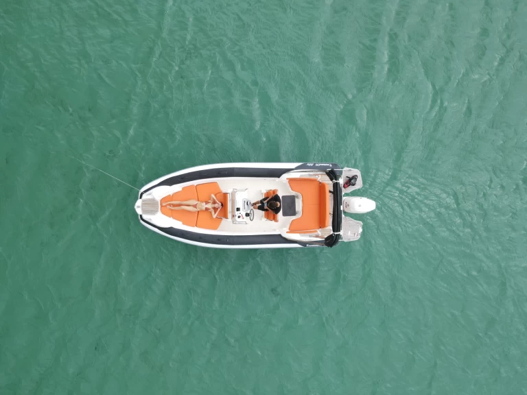 Wynajmij Łódż półsztywna z lub bez skippera Marlin Boat w Porto-Vecchio