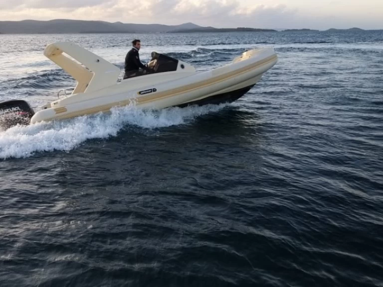 Wynajem Łódż półsztywna w Biograd na Moru - Solemar 25.1