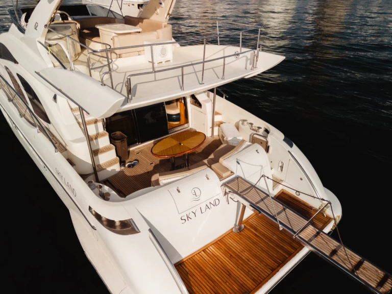 Wynajem łodzi Azimut Azimut 62 w Cartagena na SamBoat 