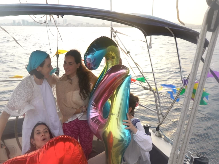 Wynajmij Dresport S.A Furia 37 w Badalona