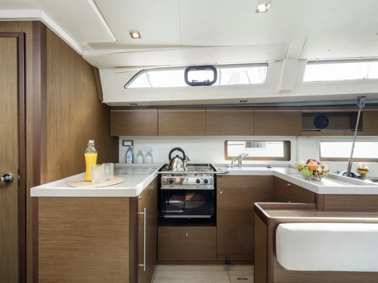 Wynajem łodzi Kos tanio Oceanis 51.1 / owner's version