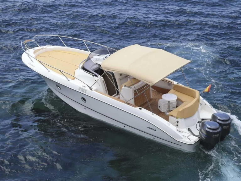 Motorówka do wynajmu w Ibiza Town w najlepszej cenie