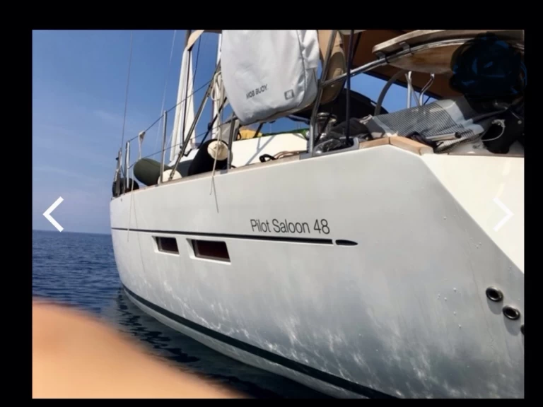 Wynajem Żaglowiec Wauquiez z patentem 