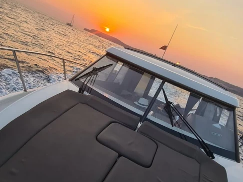 Wynajem Motorówka w Gżira - Jeanneau NC 11