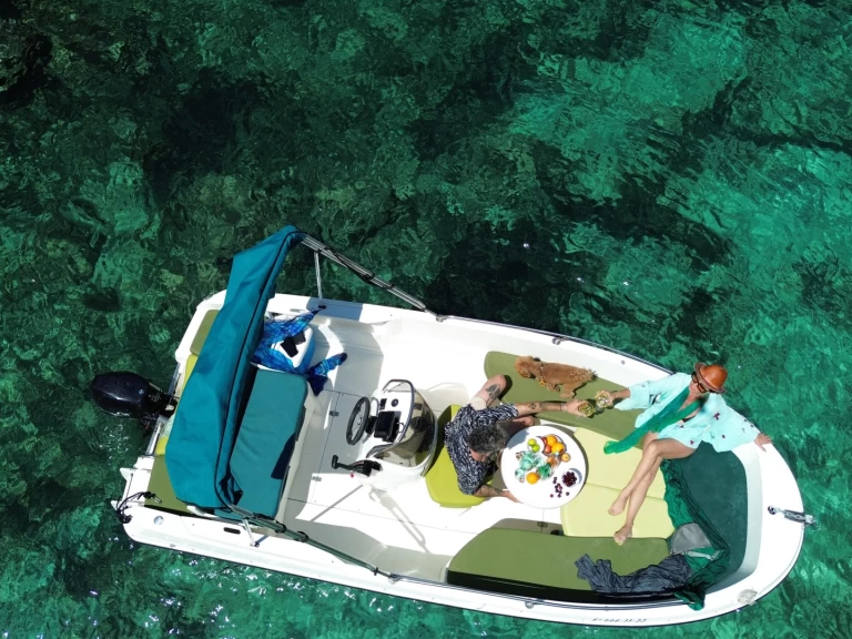 Wynajem łodzi Sant Antoni de Portmany tanio 495