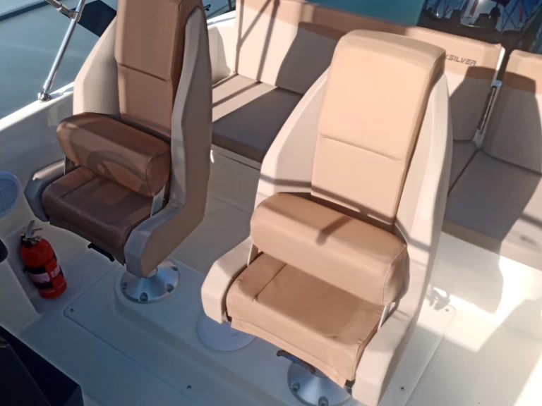 Wynajem Motorówka w Cambrils - Quicksilver Activ 605 Sundeck
