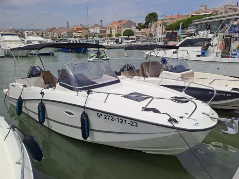 Wynajem łodzi Quicksilver Activ 755 Sundeck w Cambrils na SamBoat 