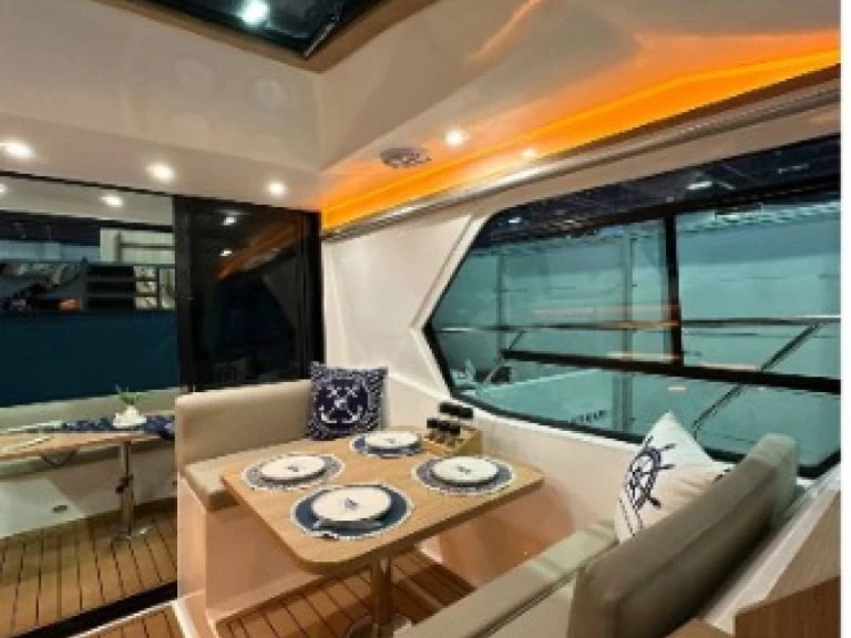 Wynajem Motorówka w Kuşadası İlçesi - Cruisers Private