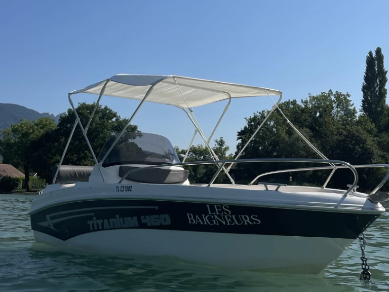 Wynajmij AM Yacht Titanium 460 w Sevrier