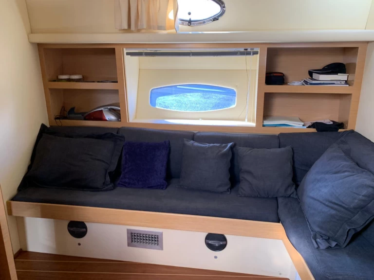 Bruno Primatist G 46 między profesjonalistami a osobami prywatnymi w Cannigione