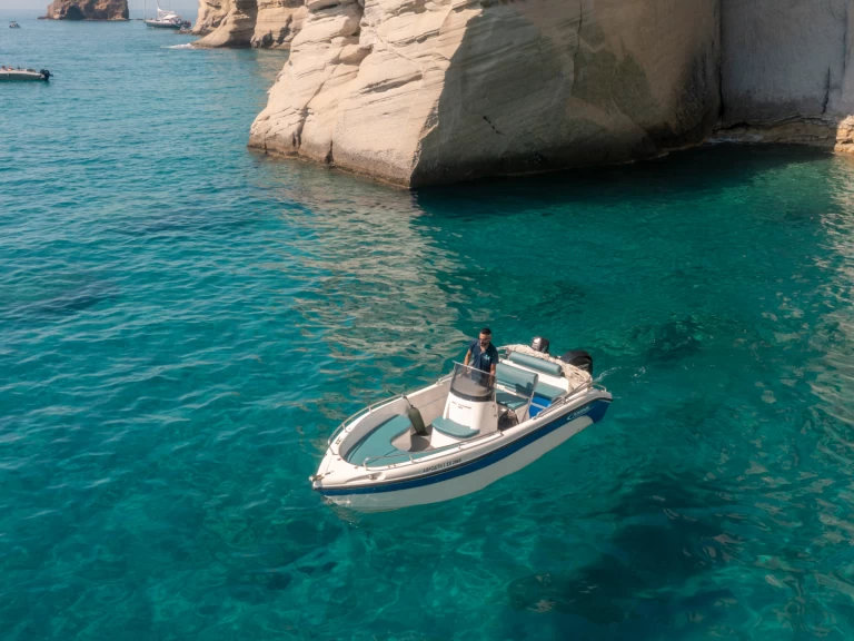 Wynajmij Poseidon BLU WATER 185 w Mílos