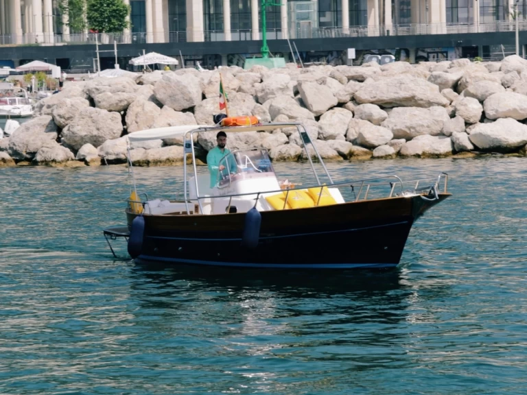 Wynajem łodzi Salerno tanio Sorrento 7,50 open cruise