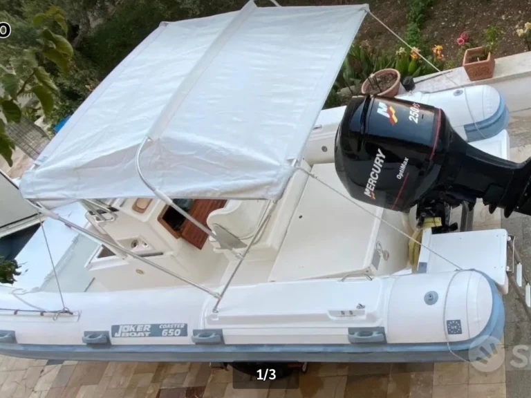 Joker Boat Coaster 650 między profesjonalistami a osobami prywatnymi w Palermo