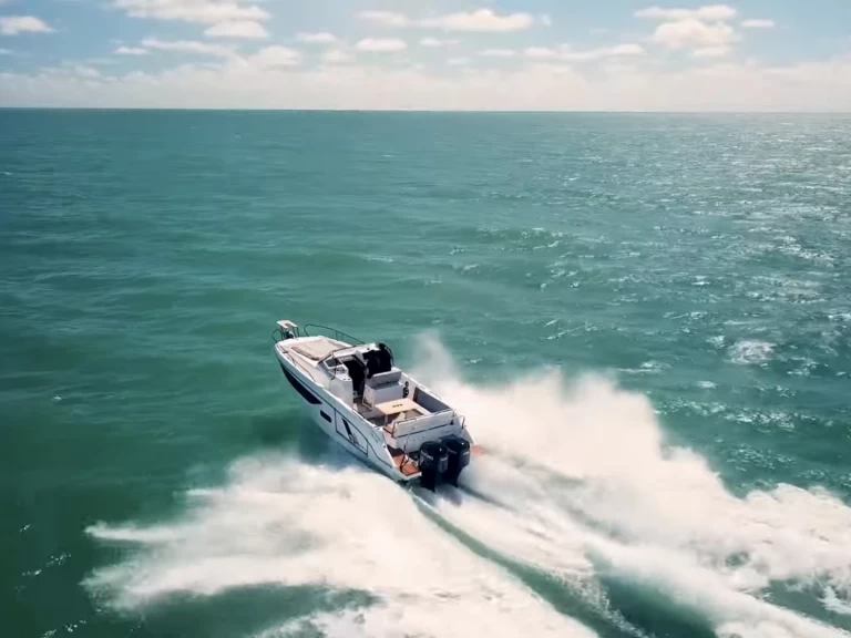 Wynajem łodzi Bénéteau FLYER 9 SUNdeck w Santa Eularia des Riu na SamBoat 