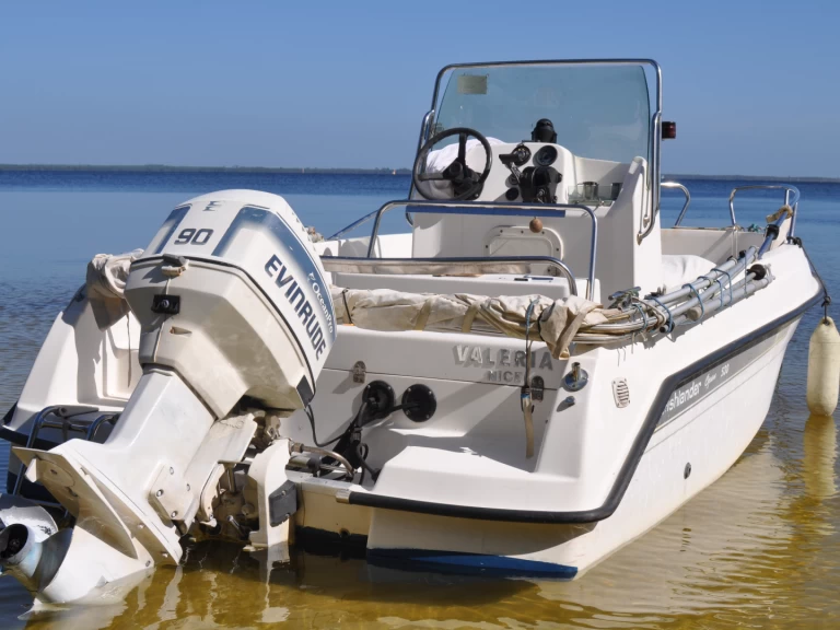 Wynajem łodzi Carcans tanio Fishlander 530