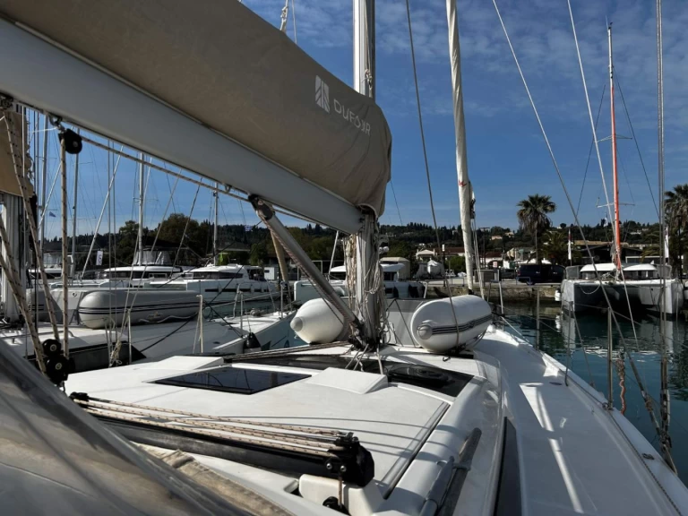 Wynajmij Dufour Dufour 390 GL w Gouvia