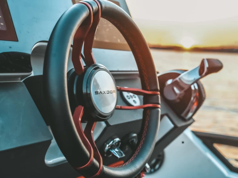 Wynajem łodzi Ajaccio tanio 320