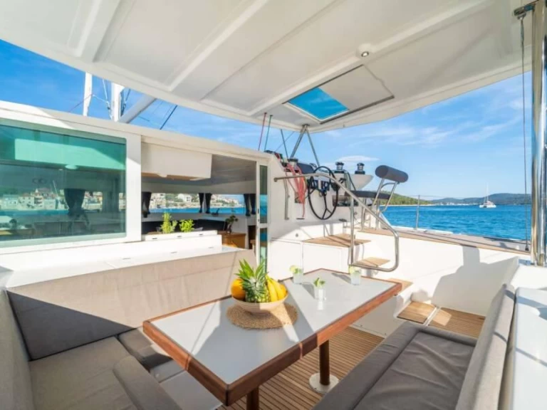 Wynajem Katamaran w Sant Antoni de Portmany - Lagoon Lagoon 400