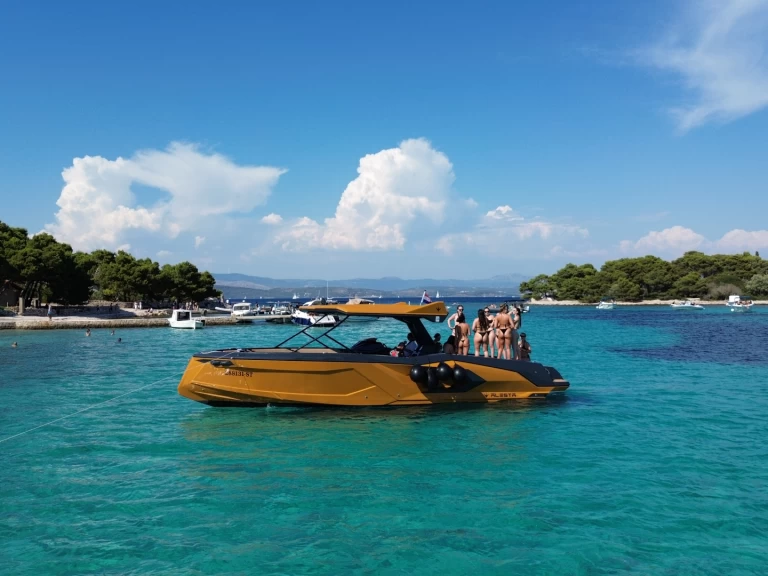 Wynajem łodzi Alesta Marine Raptor parasailing w Split na SamBoat 